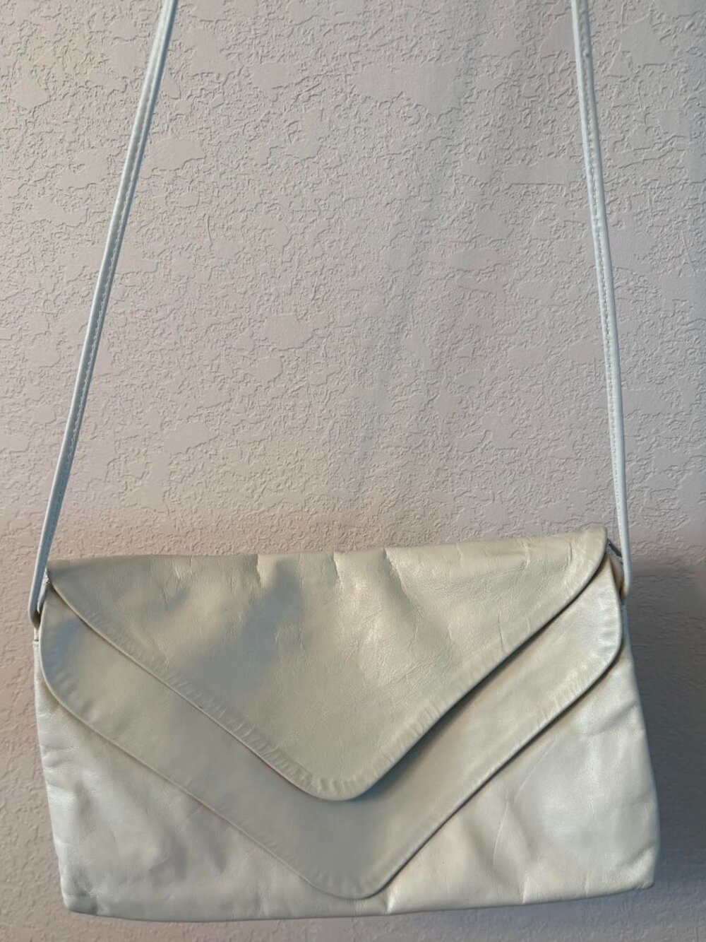 Purse, cream color